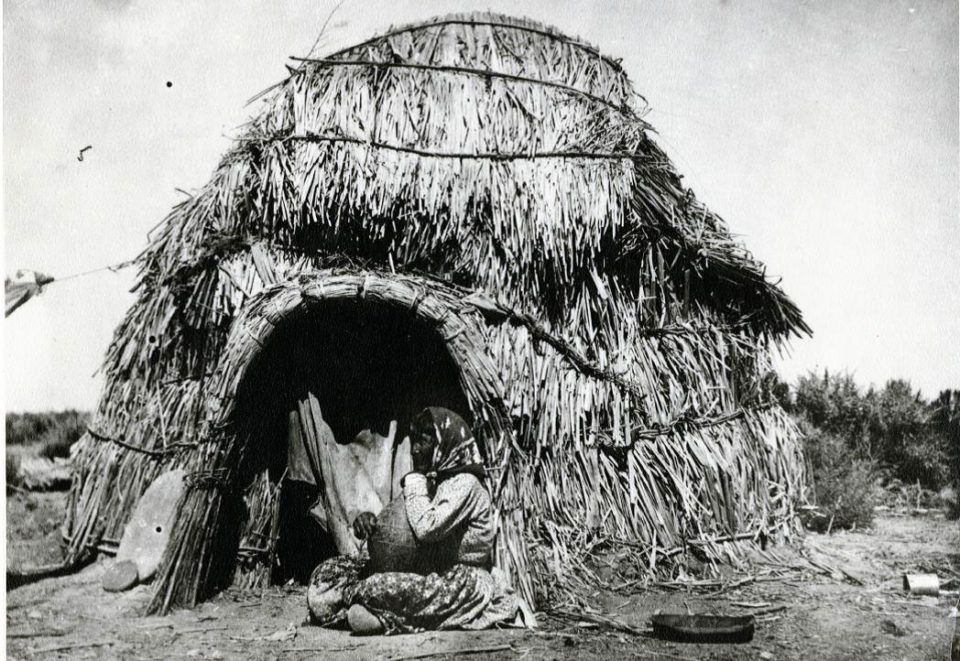 Experimental Archaeology: Thatched Building Construction – Phoebe A ...